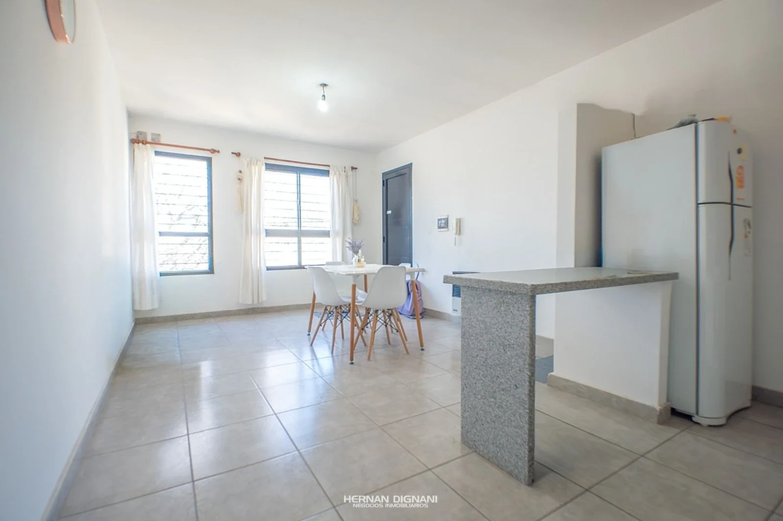 Departamento en venta 2 dormitorios -Zavalla - Imagen 4