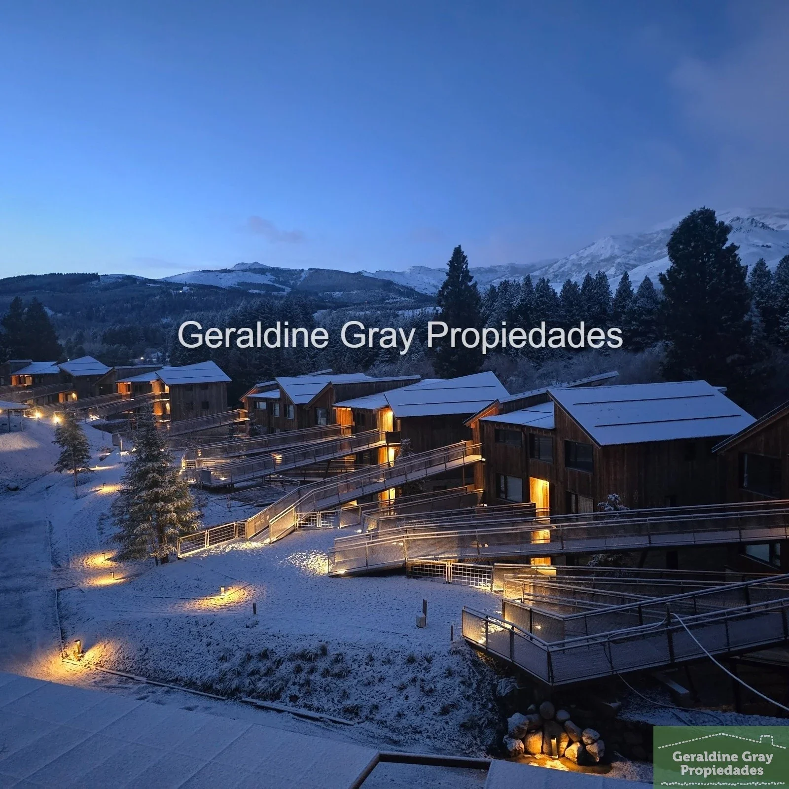 Departamento en venta c/cochera en Aldea del Golf en Chapelco Golf & Resort - Imagen 1