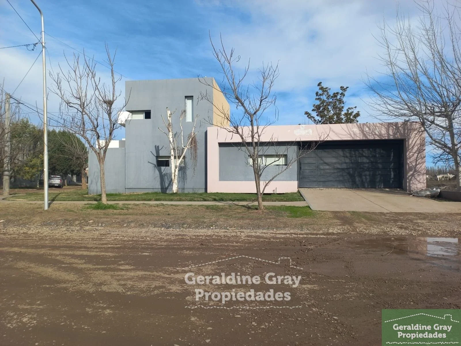 Casa de 3 dormitorios en venta en el barrio Bilingüe, Confluencia Rural, Neuquén - Imagen 3
