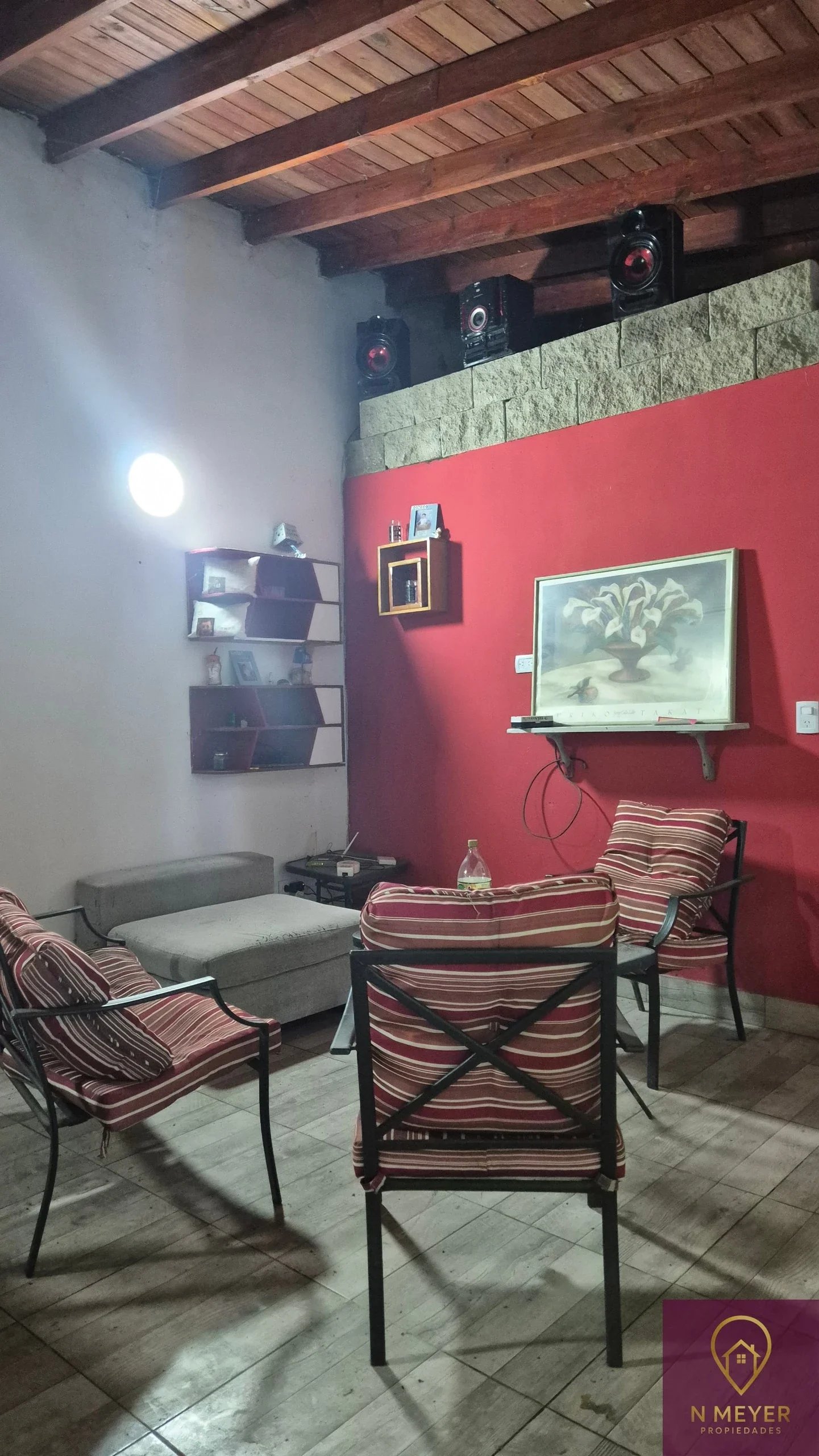 Casa con lote en venta - Imagen 2