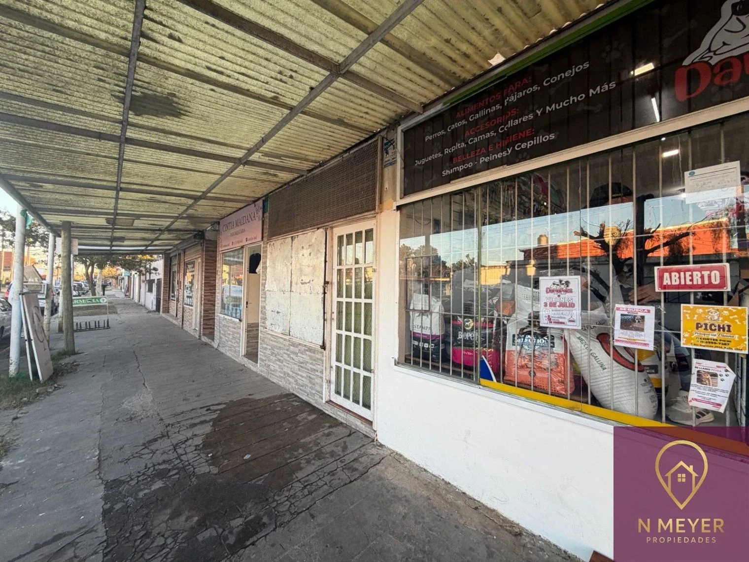 Local en alquiler - Bella Vista - Imagen 1
