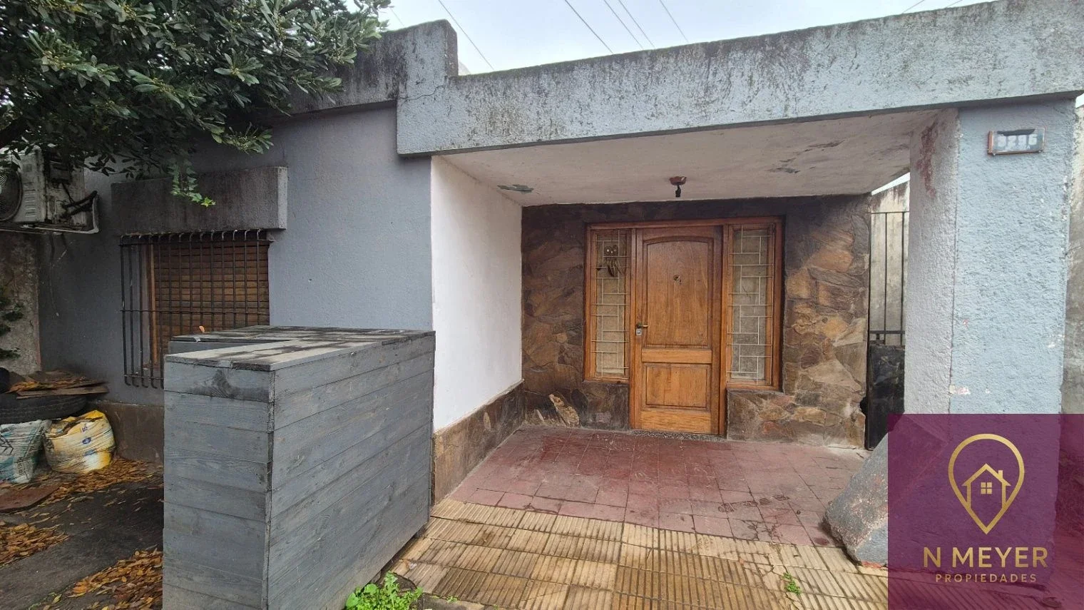 Lote con construcción - Imagen 1
