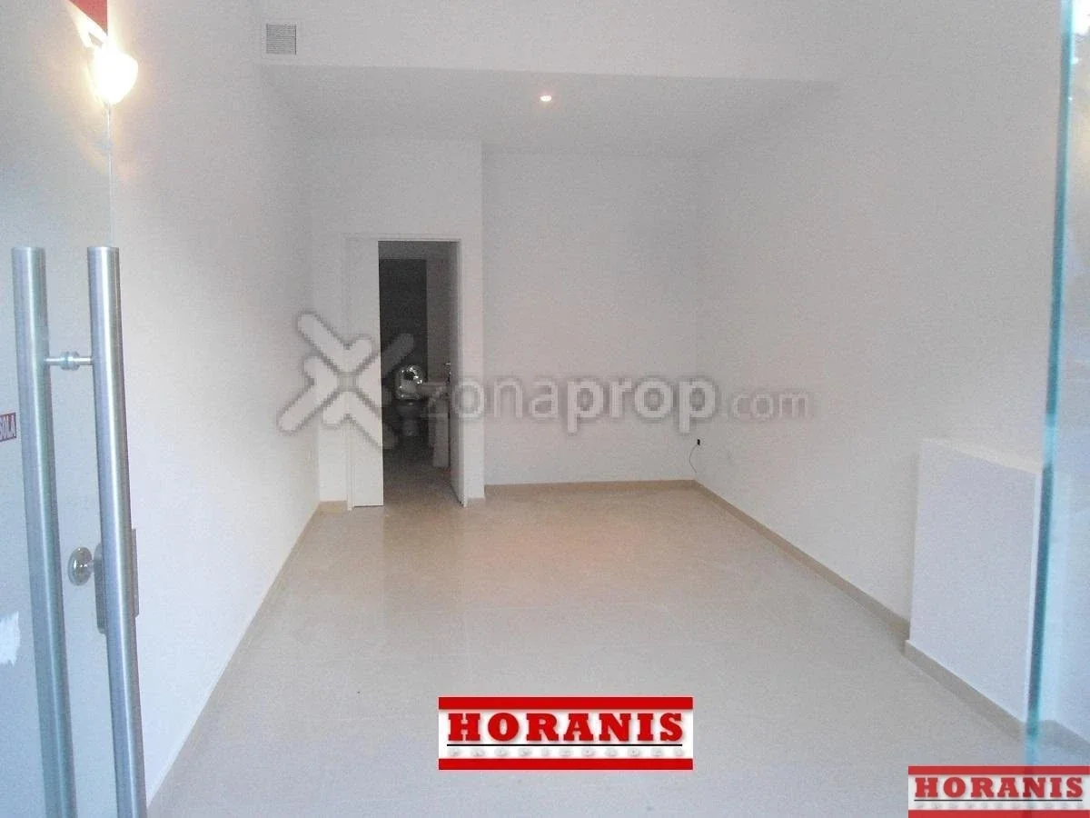 Local comercial en alquiler ubicado en Villa Urquiza - Imagen 2