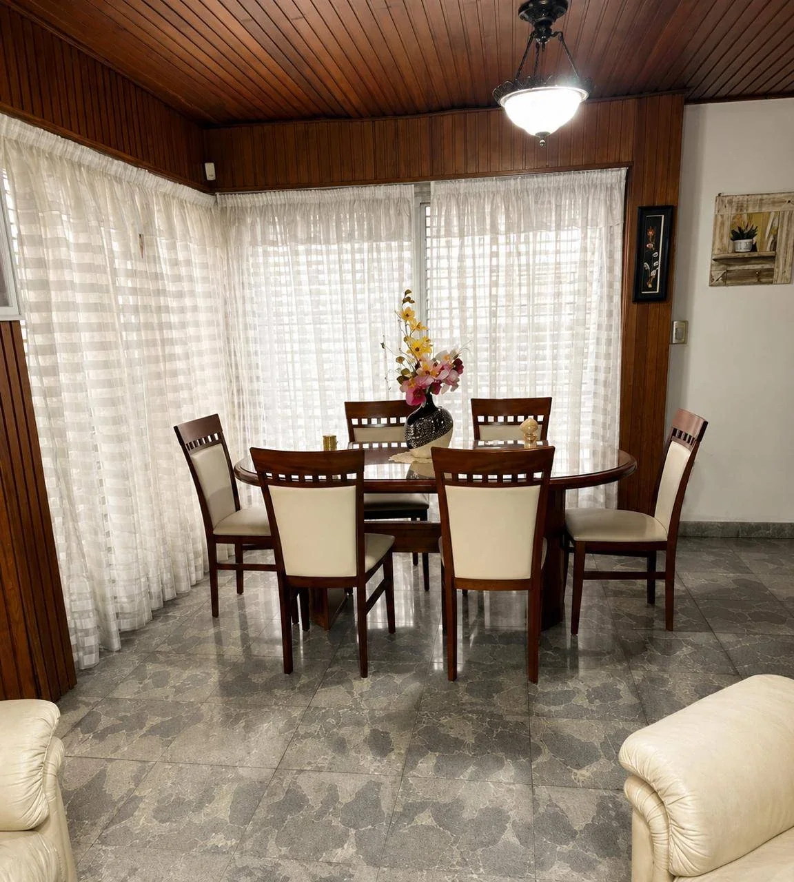 Casa en venta c/ cochera en Tolosa - Imagen 4