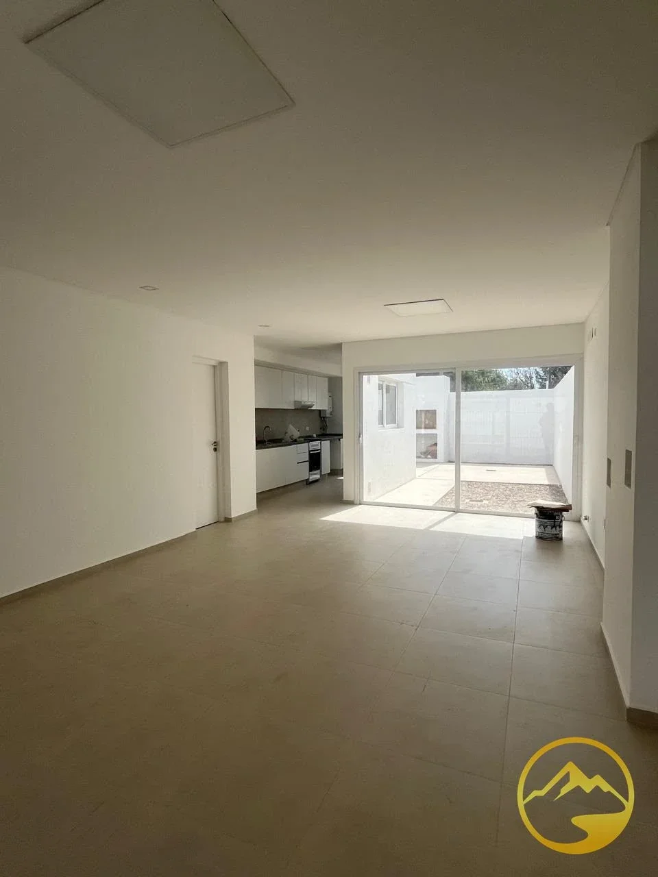 Casa en venta c/ cochera en Maipú - Imagen 5