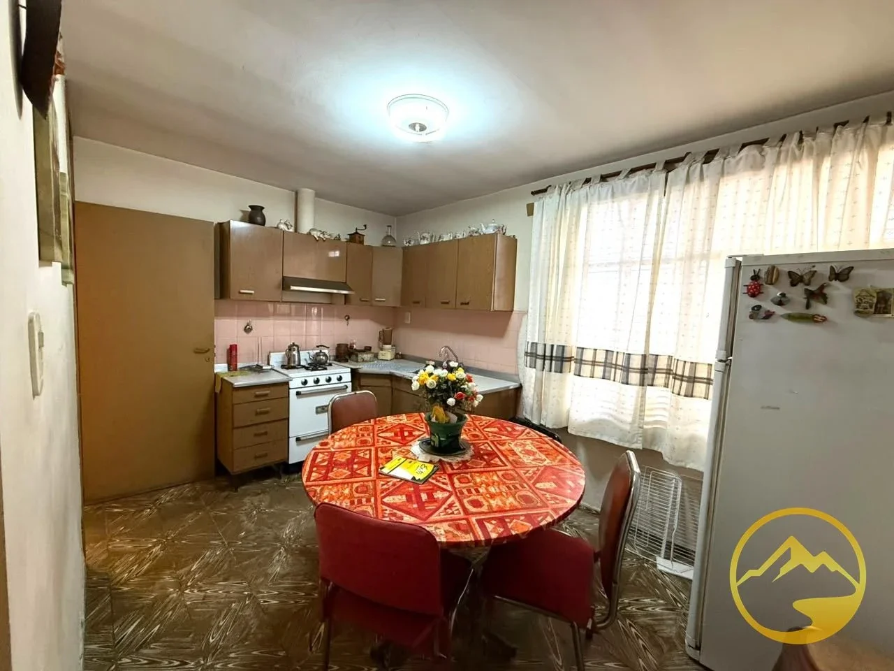 Casa en venta c/ cochera en Godoy Cruz - Imagen 5