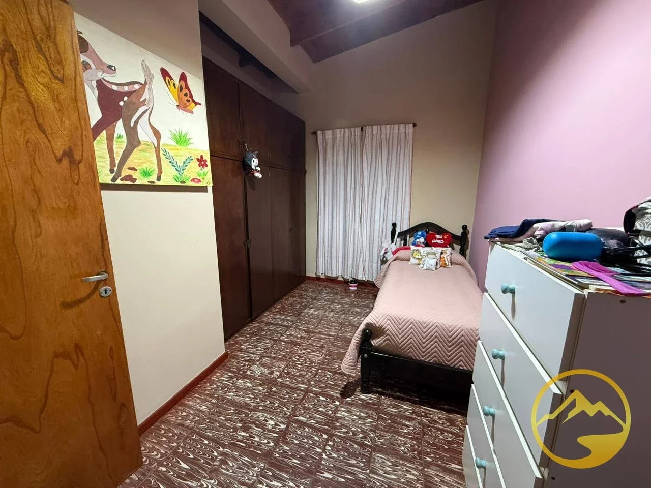 Casa en venta 3 dormitrios c/ cochera en Perdriel - Imagen 3