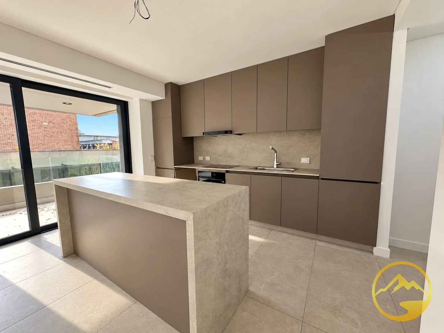 Departamento en venta c/ cochera en 5.ª Sección Residencial Sur - Imagen 4