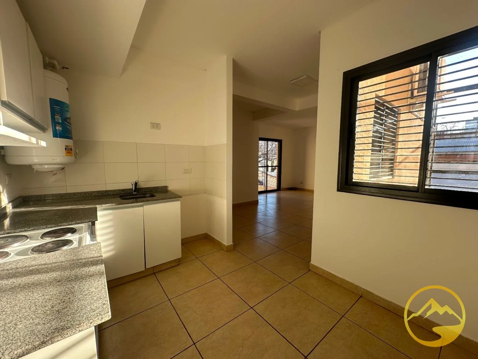 Departamento en alquiler c/ cochera en Dorrego - Imagen 3