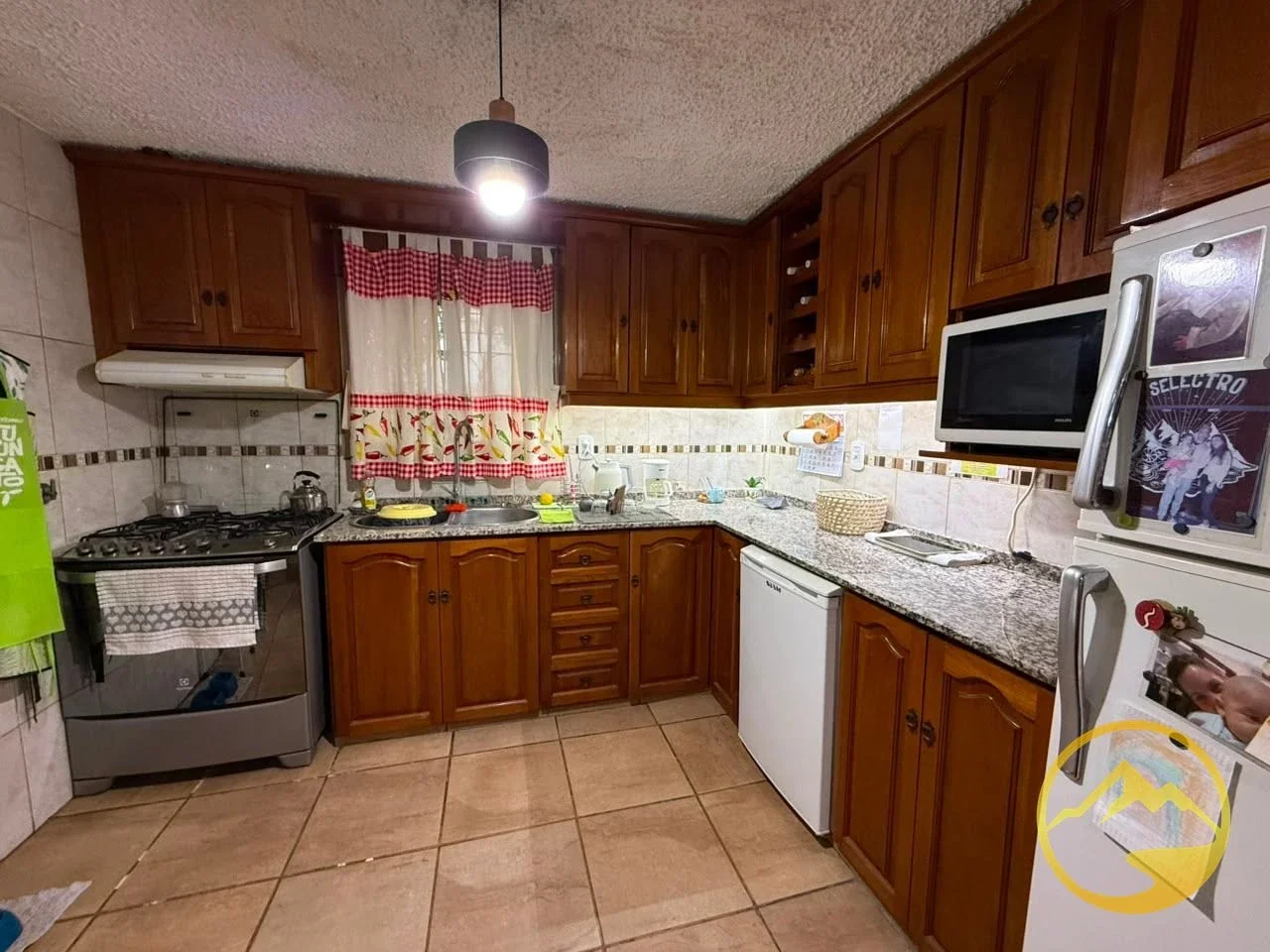 Casa en venta c/ cochera en Godoy Cruz - Imagen 5