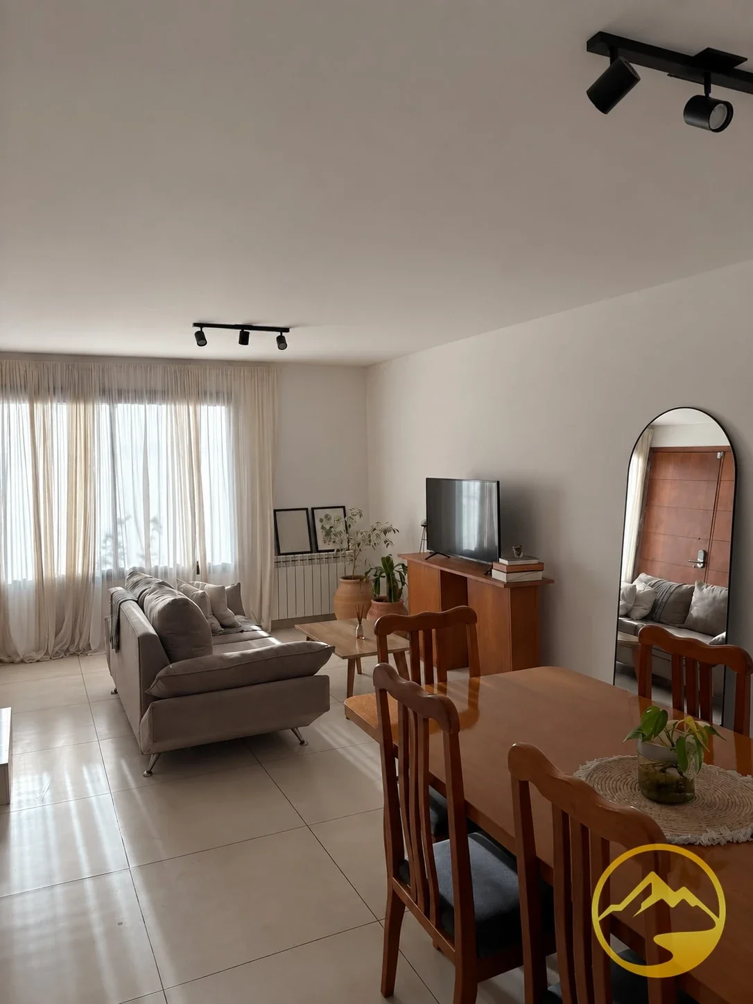 Dúplex en alquiler c/ cochera en San Francisco del Monte - Imagen 3