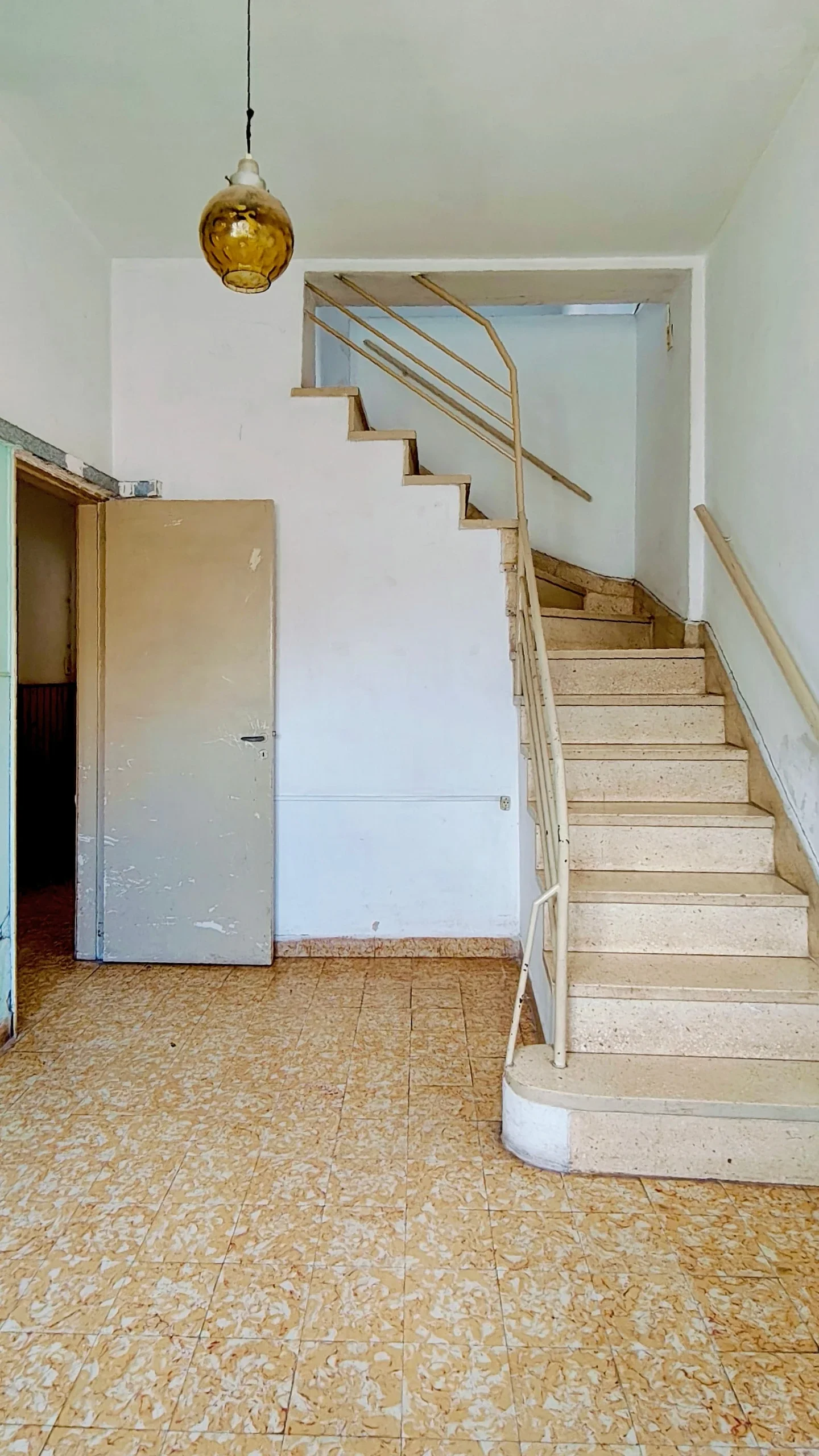 Casa en venta c/ cochera en Centro - Imagen 3