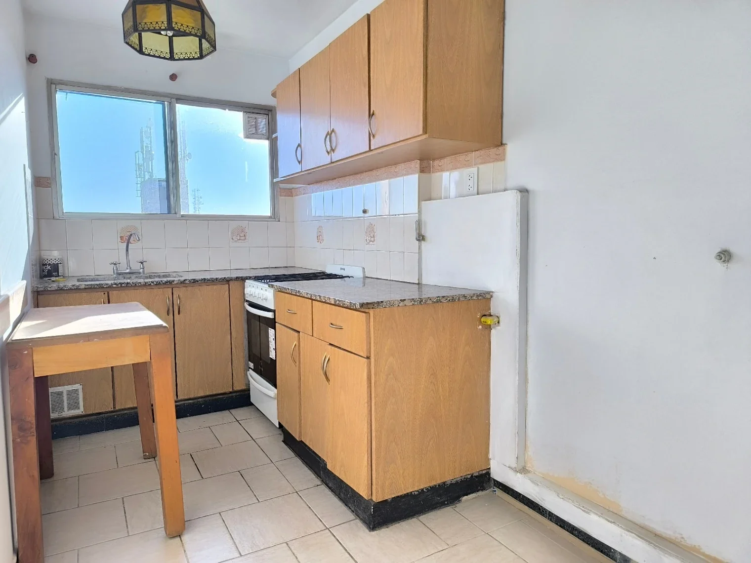 Departamento en alquiler c/ cochera en Centro - Imagen 1