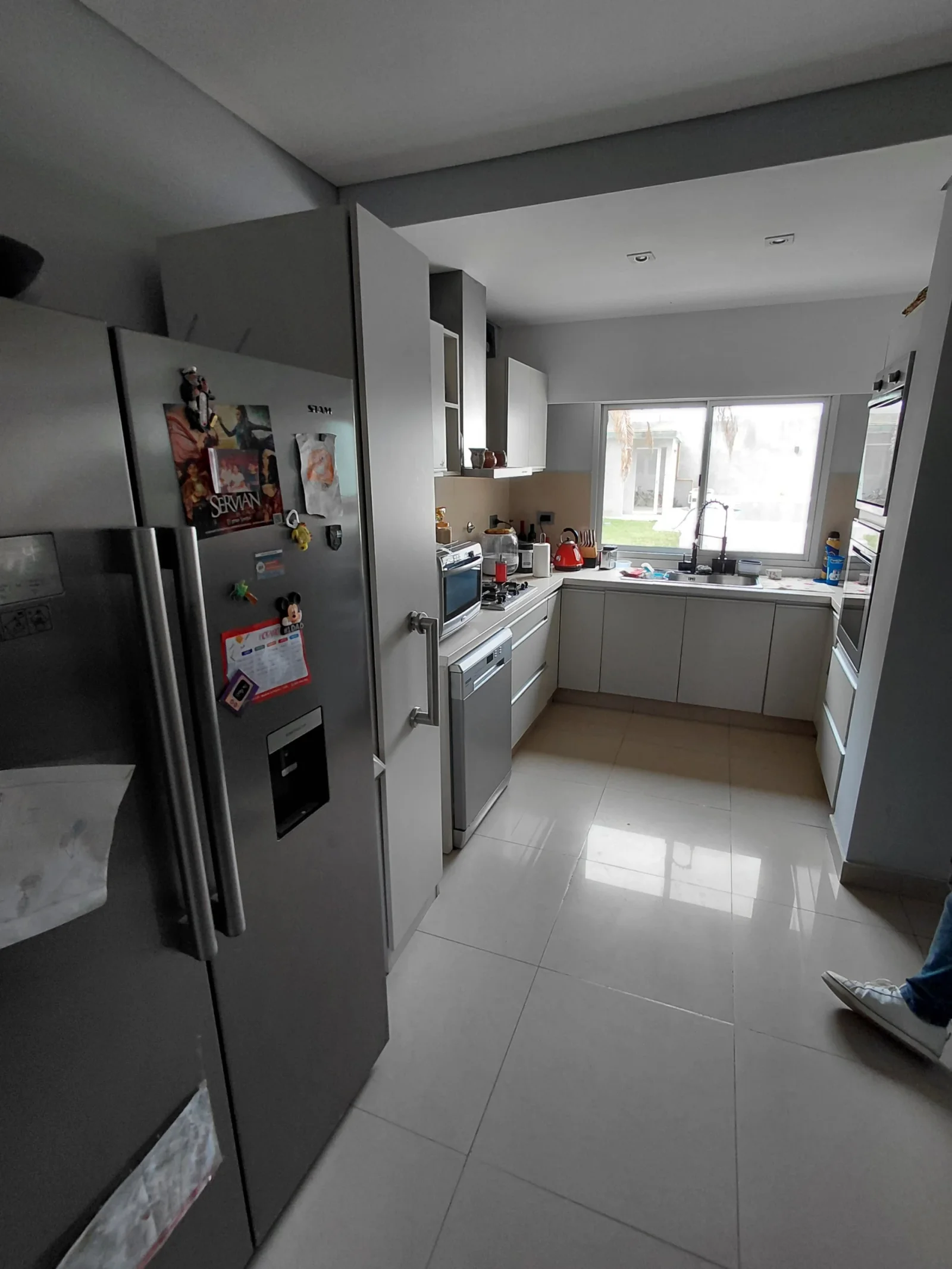 Casa en venta de 4 dormitorios con patio, pileta y cochera en Pergamino - Imagen 2