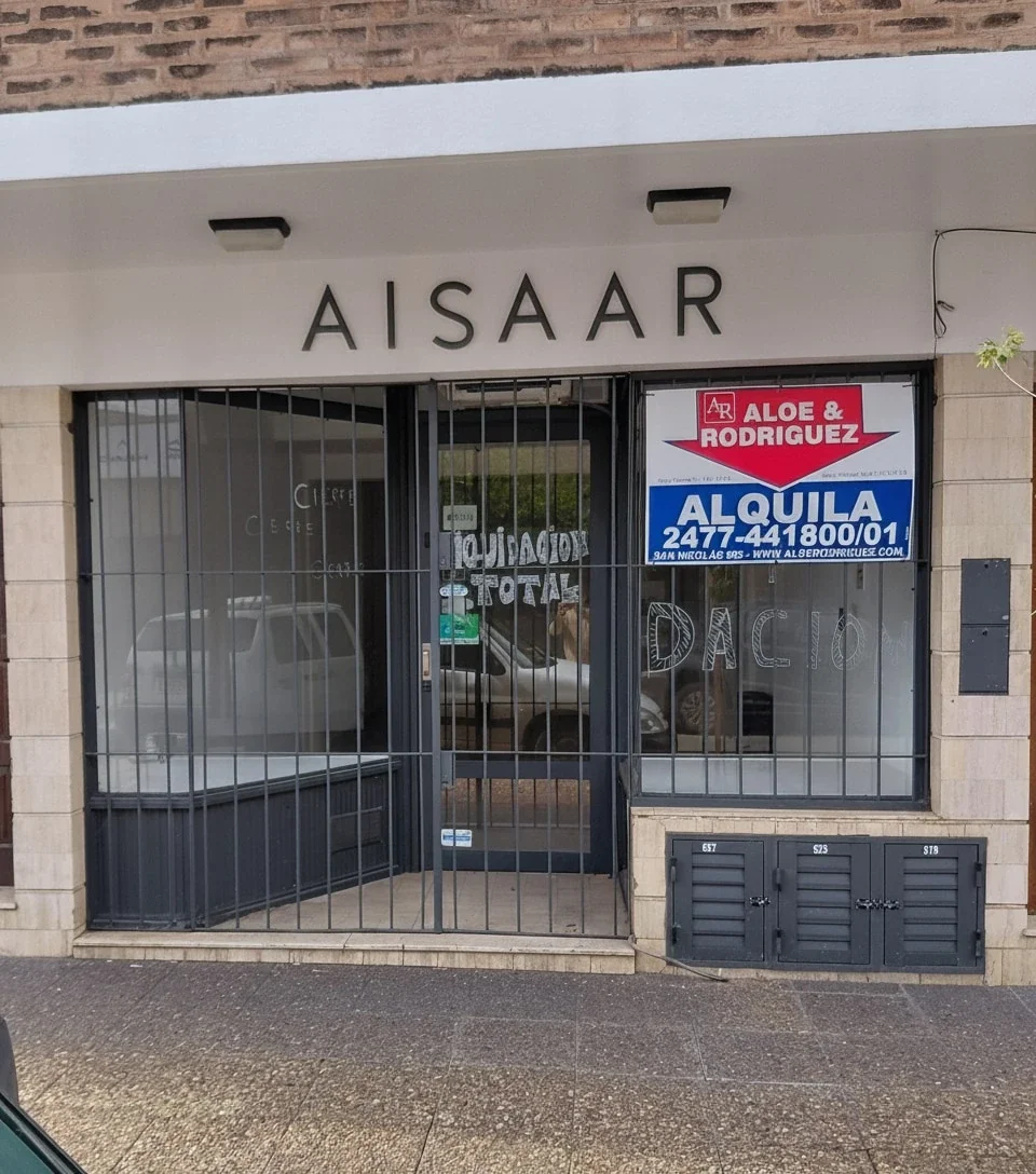 Local comercial en alquiler ubicado en Centro - Imagen 1