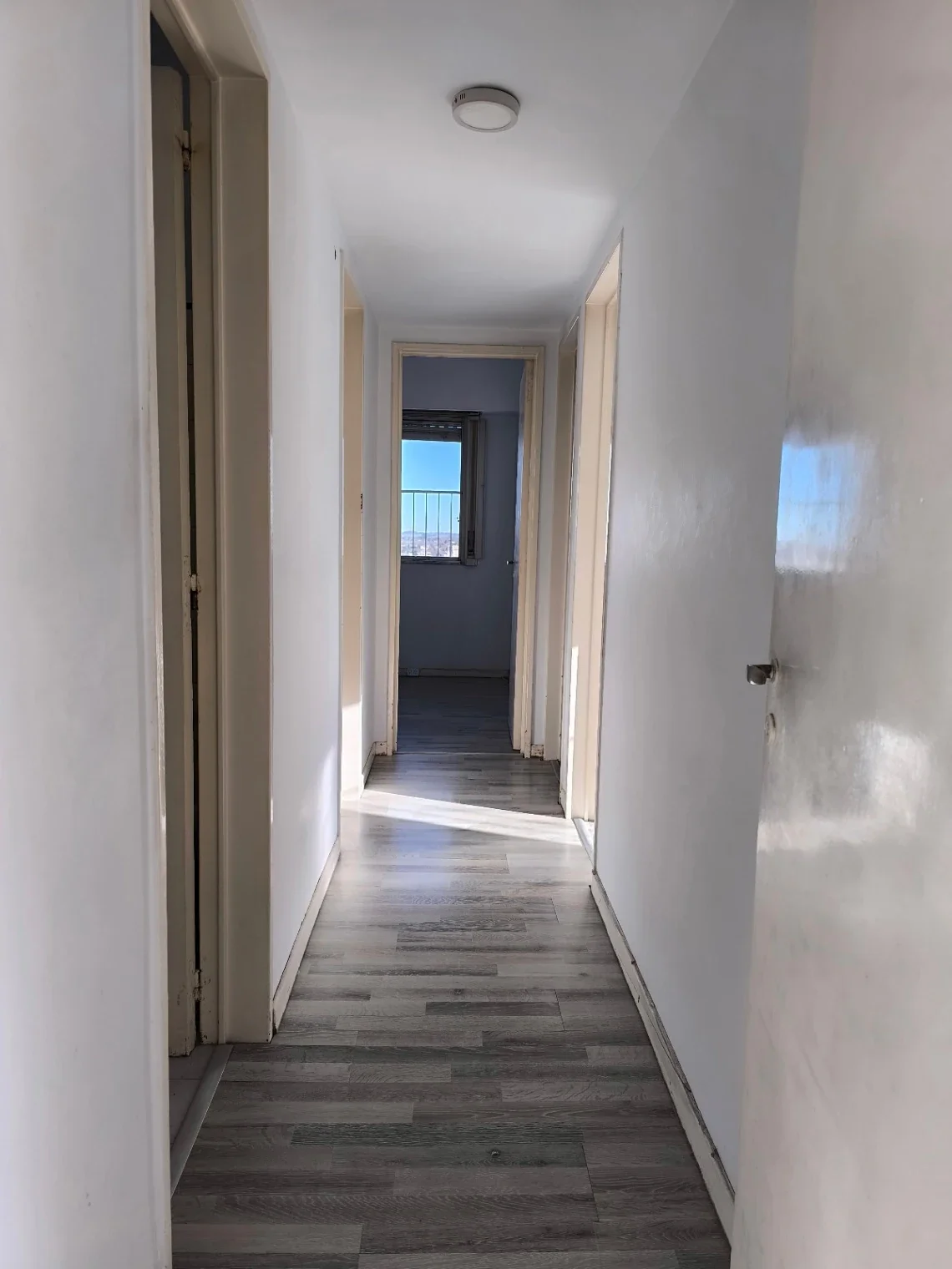 Departamento en alquiler c/ cochera en Centro - Imagen 3