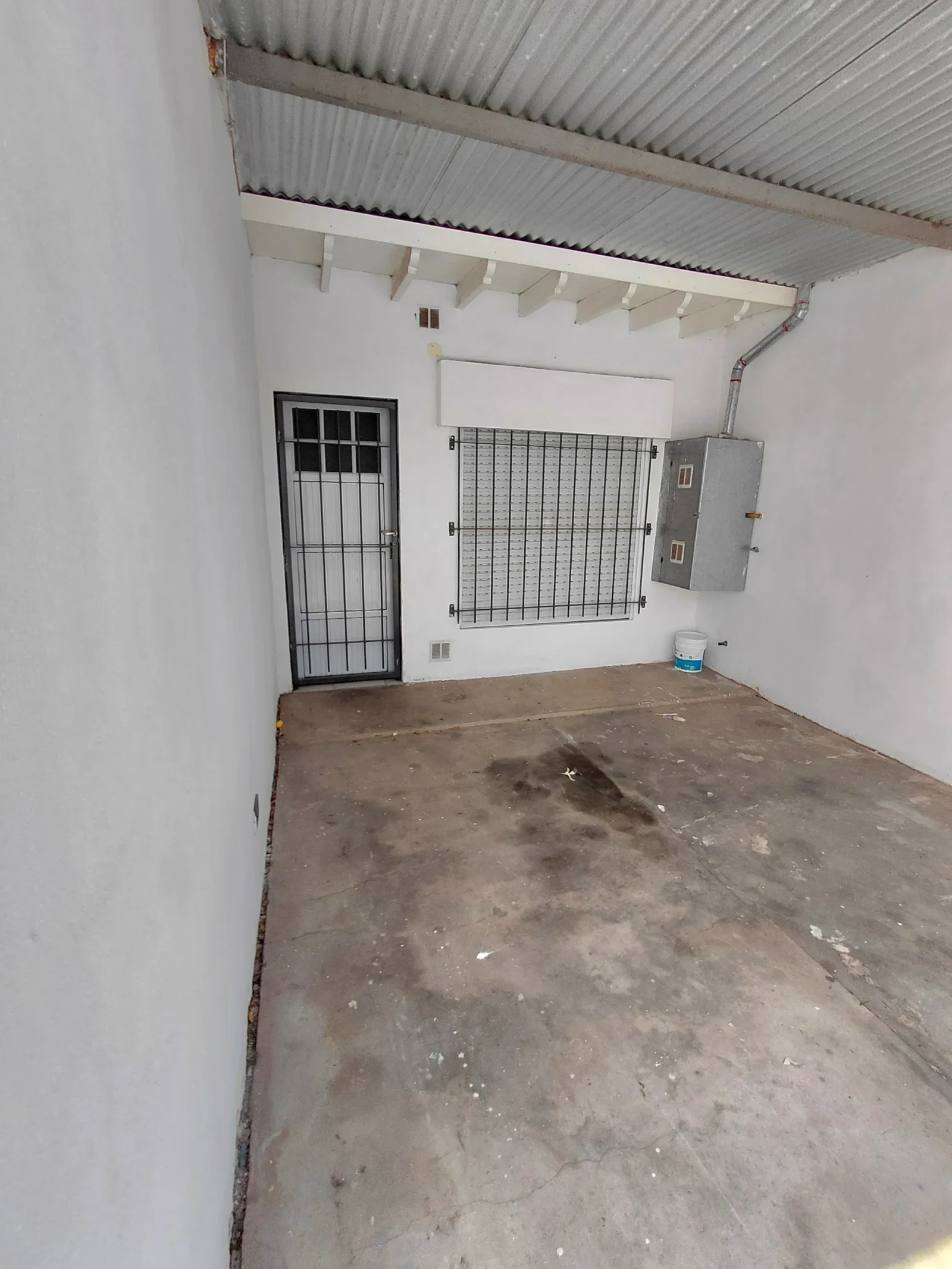 Departamento en alquiler c/ cochera en Acevedo - Imagen 1