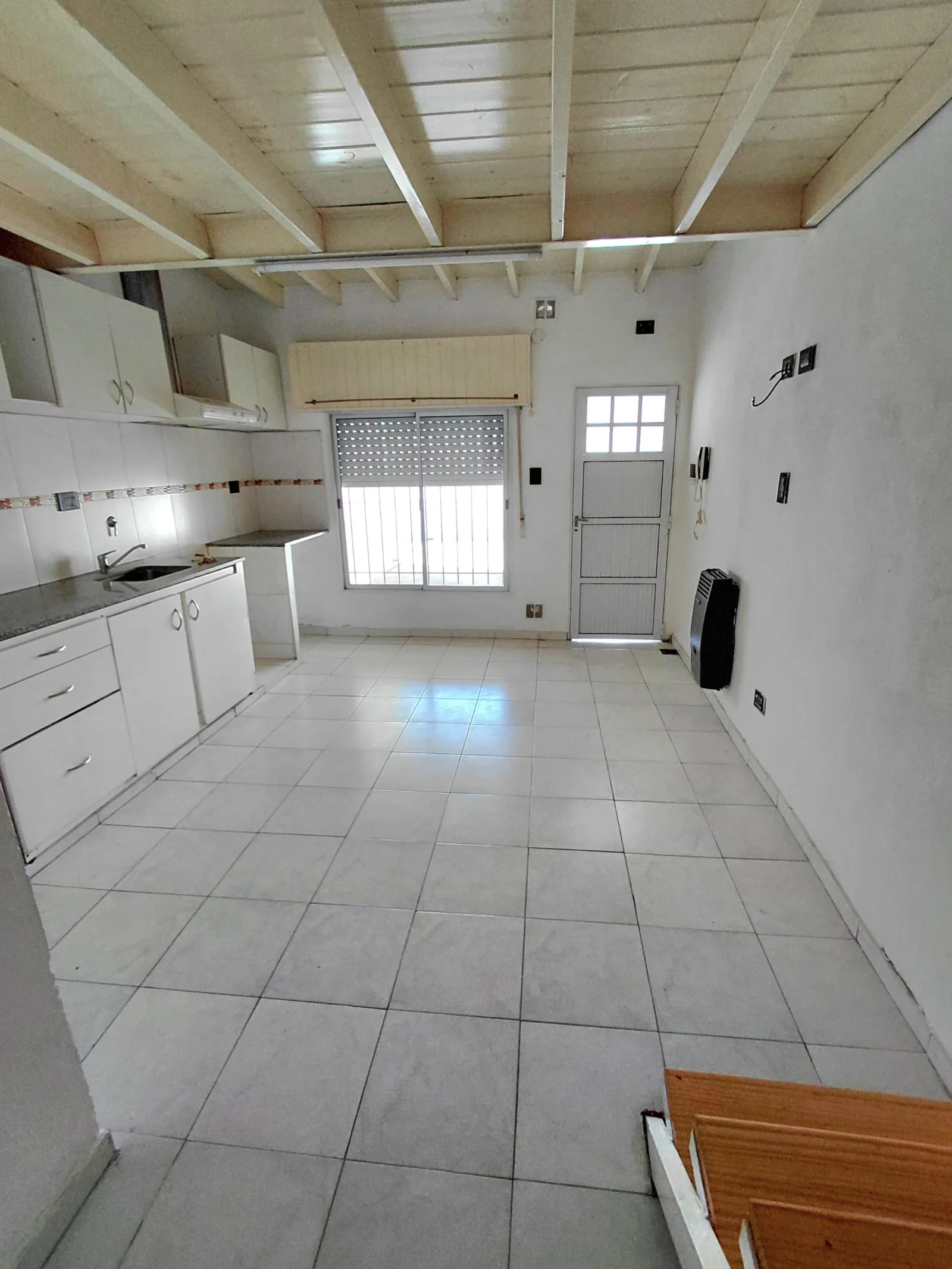 Departamento en alquiler c/ cochera en Acevedo - Imagen 2