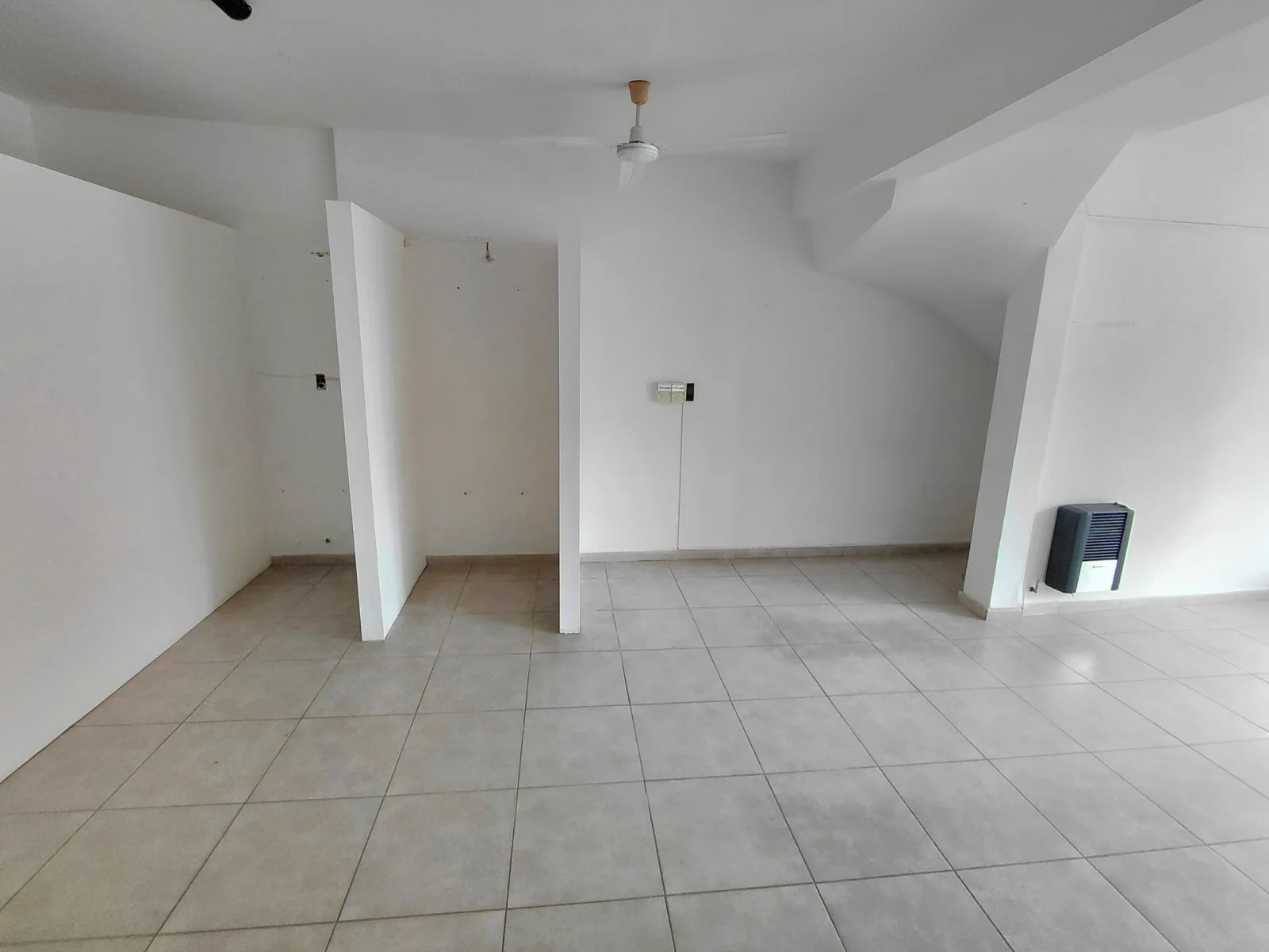 Local comercial en alquiler ubicado en Centro - Imagen 4