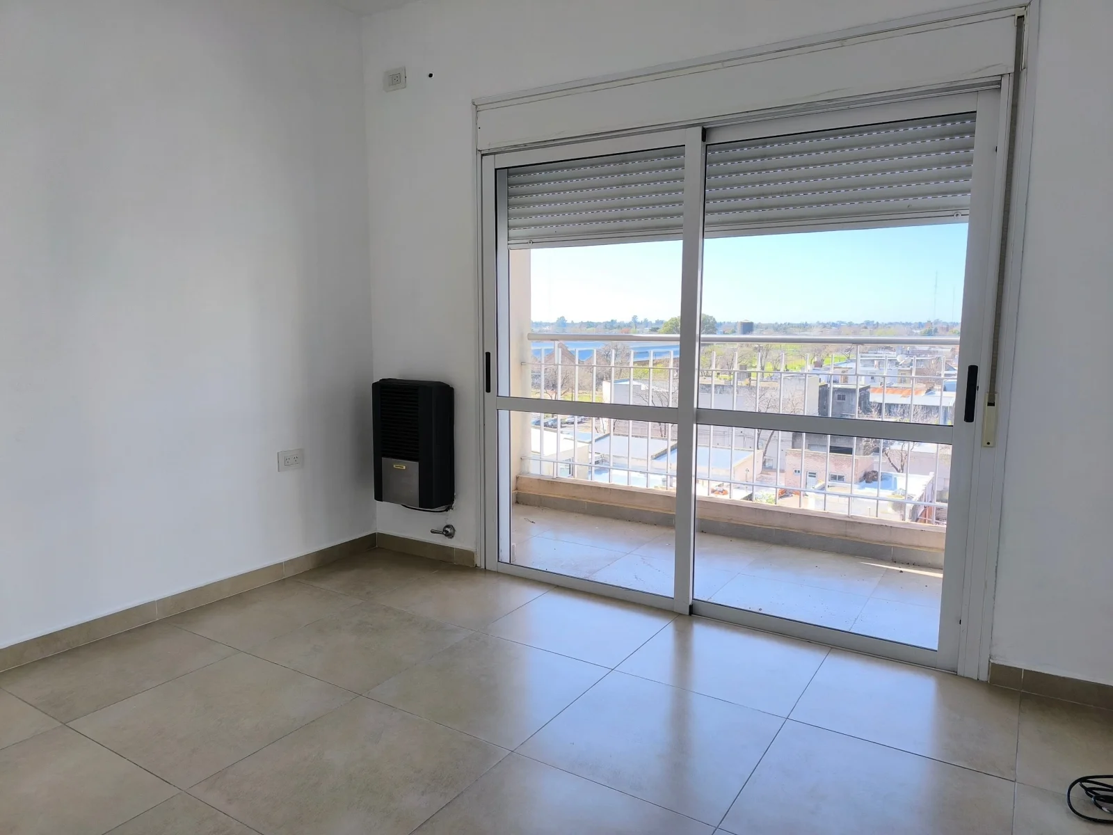 Departamento en alquiler c/ cochera en Centro - Imagen 4