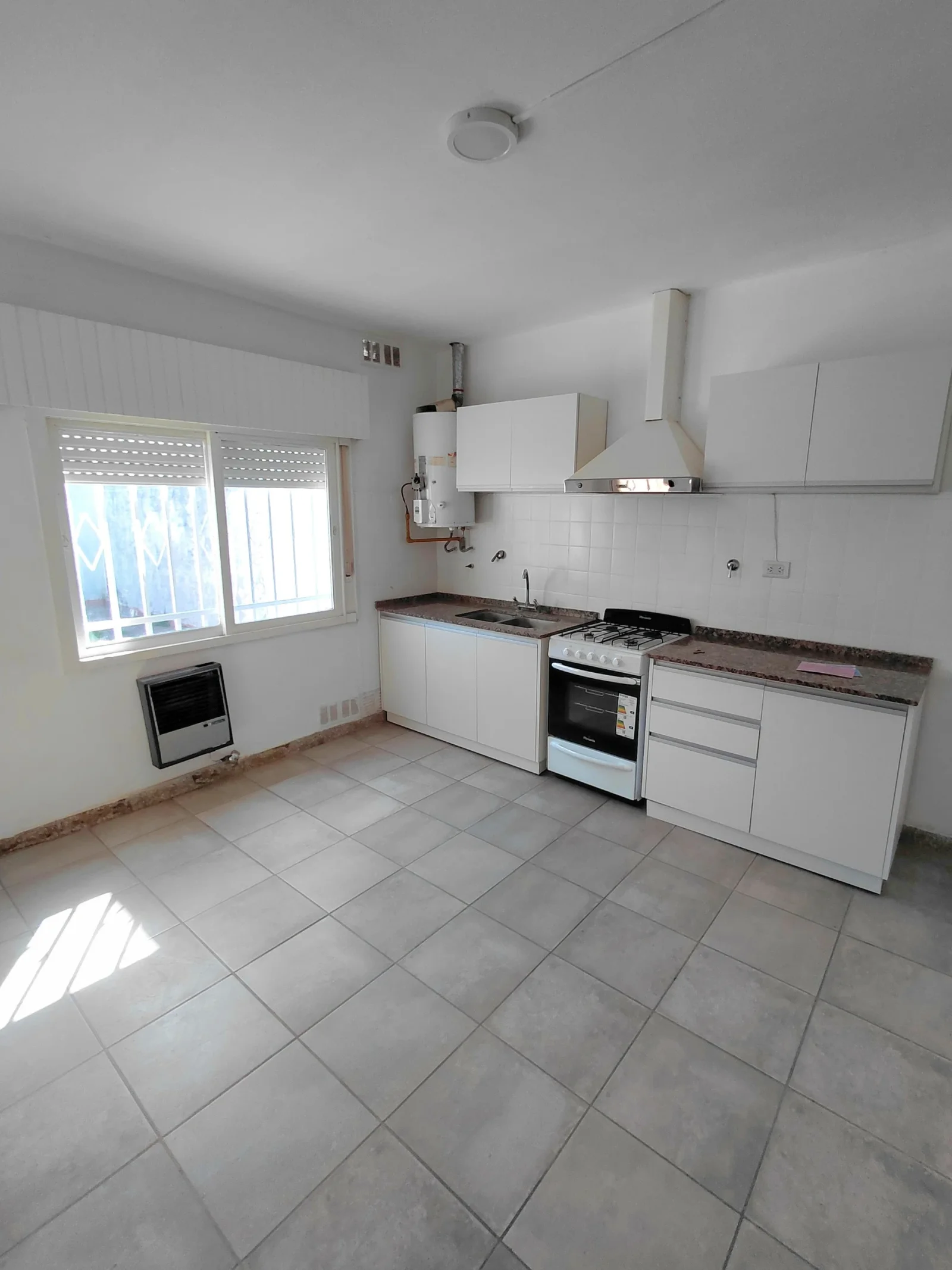 Casa de 2 habitaciones en alquiler en Pergamino - Imagen 3