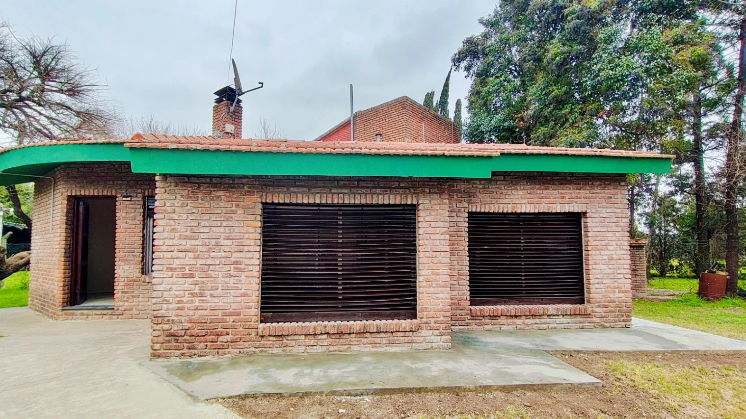 Casa con galpón en venta - Pergamino - Imagen 1