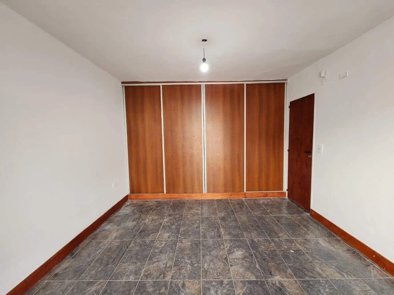CASA DE 3 DORMITORIOS - Imagen 5