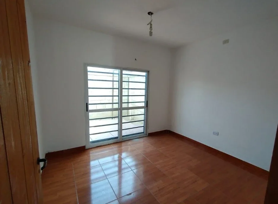 Dúplex en alquiler a 100mt Av. Virgen del Valle - Imagen 4