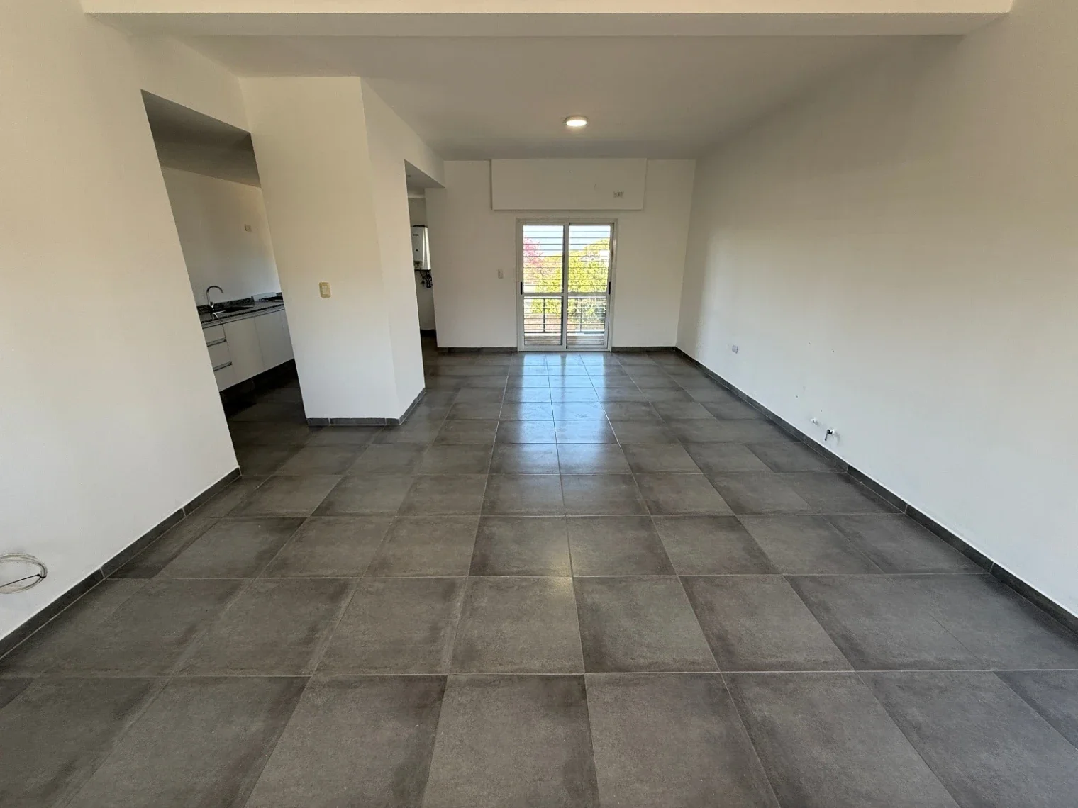 DEPARTAMENTO A 50M DE AV. OCAMPO - Imagen 2