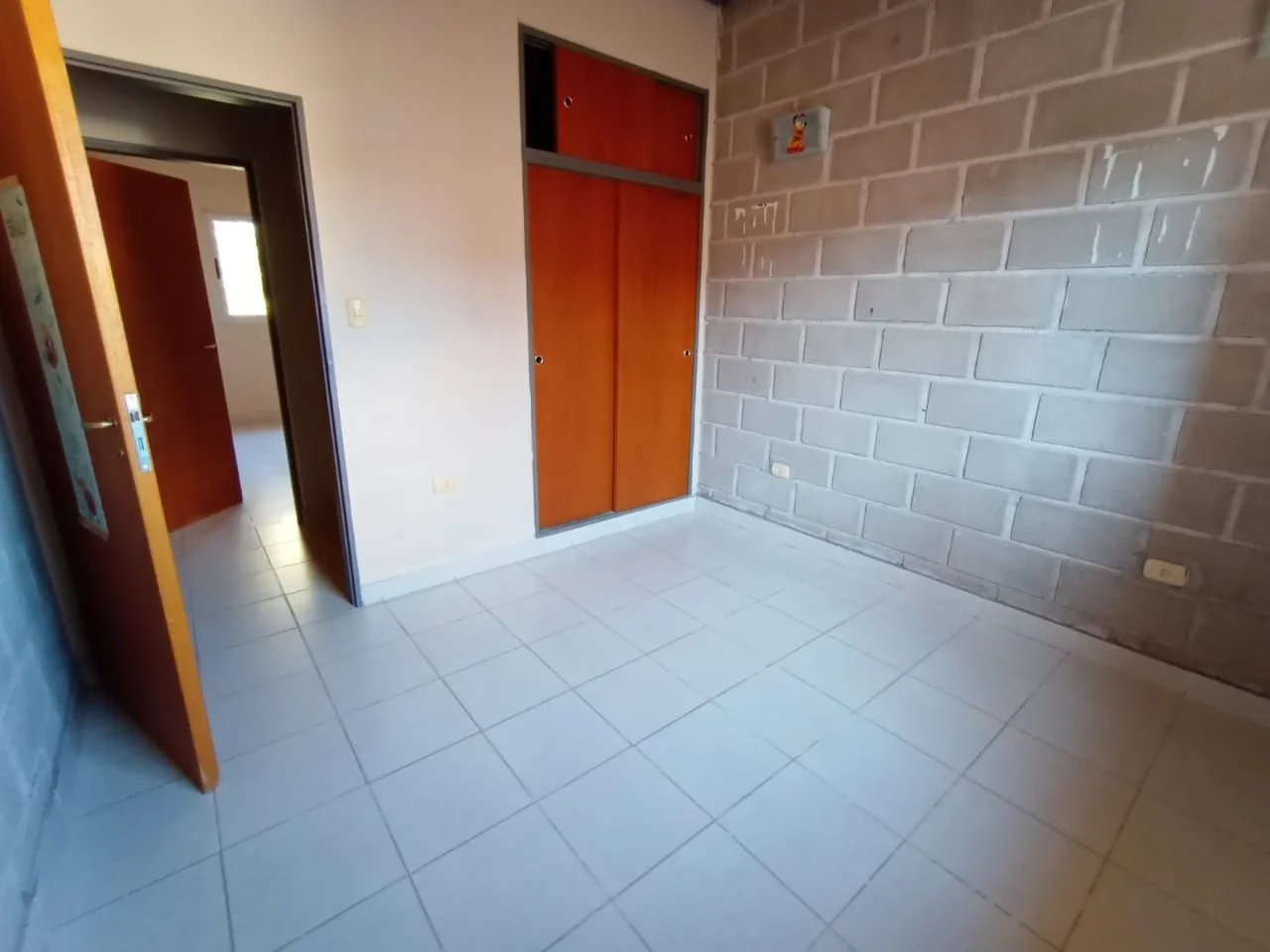 Dúplex en alquiler de 2 dormitorios c/ cochera en Otros Barrios - Imagen 4
