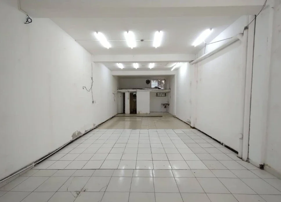 LOCAL COMERCIAL SOBRE PEATONAL - Imagen 2