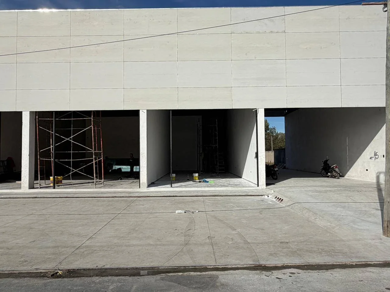 Local comercial en alquiler ubicado en Otros Barrios - Imagen 2