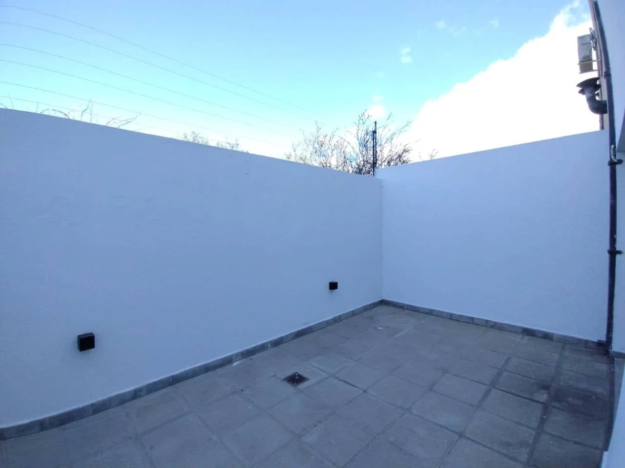 Dúplex en alquiler c/ cochera en Otros Barrios - Imagen 5