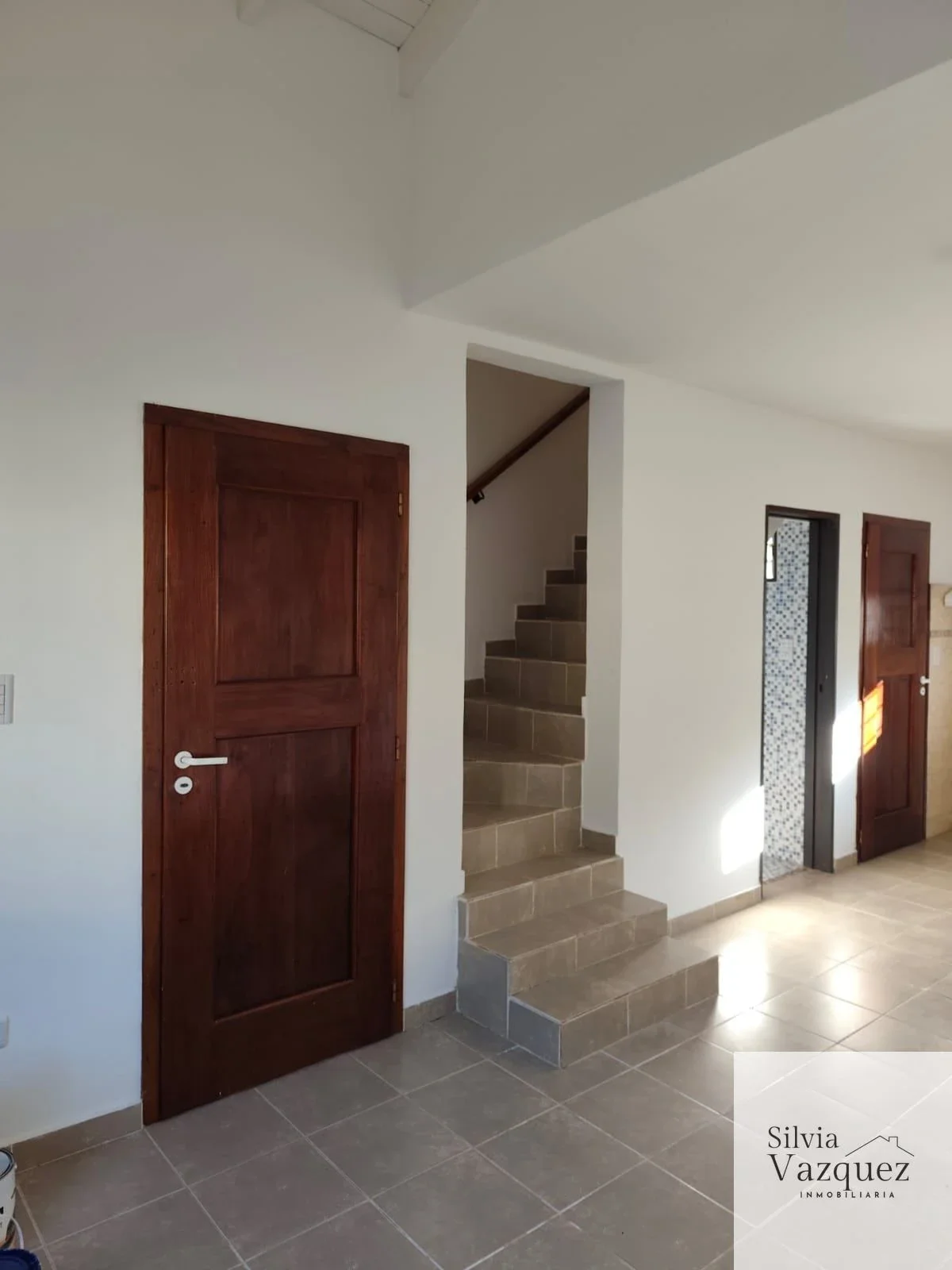 Departamento en alquiler c/ cochera en Merlo - Imagen 3