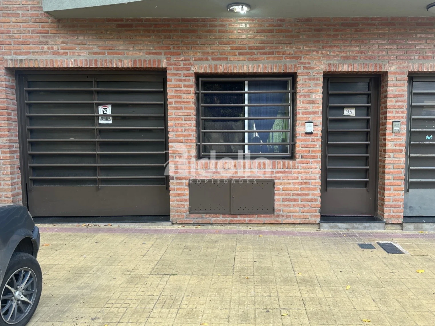 PH en venta 2 dorm. - Cochera cubierta - jardín con verde - sin expensas - Imagen 4