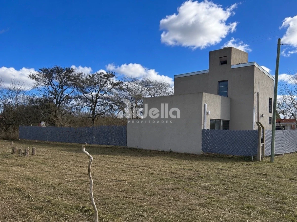 576 m² — lote 12×48 pavimentado con servicios — ESCRITURAR INMEDIATA - Imagen 3
