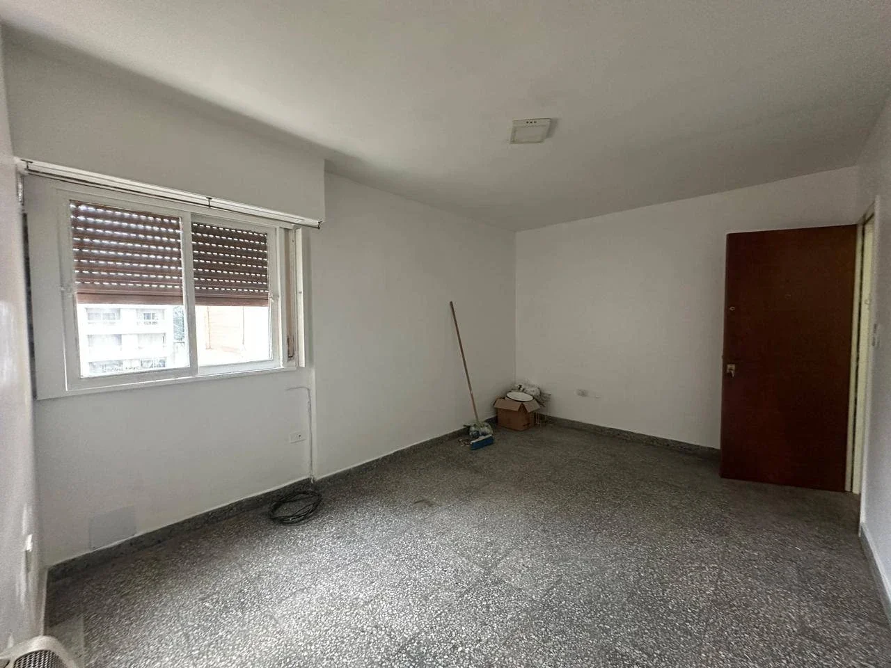 Departamento en alquiler - 1 dormitorio - 47 e/ 2 y 3 - Zona Universitaria. - Imagen 2
