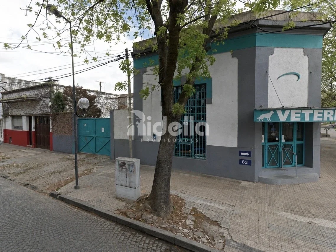 Esquina comercial 586 m² - local + galpón + patio - 115 y 63 - Ideal desarrollo - Imagen 5