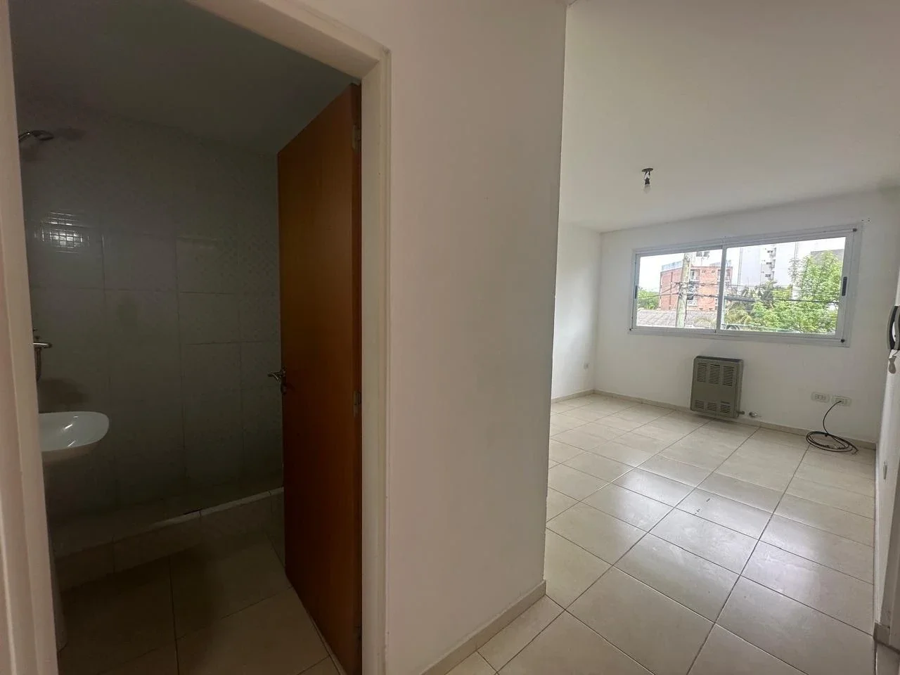 Departamento en alquiler en La Plata - 115 1560 65 y 66 - 1 dormitorio - Imagen 4