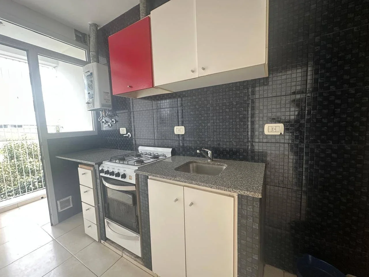 Departamento en alquiler en La Plata - 115 1560 65 y 66 - 1 dormitorio - Imagen 3