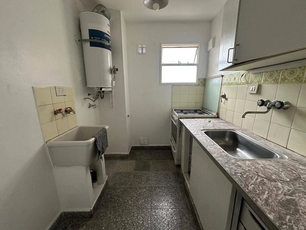 Departamento en alquiler - 1 dormitorio - 47 e/ 2 y 3 - Zona Universitaria. - Imagen 4