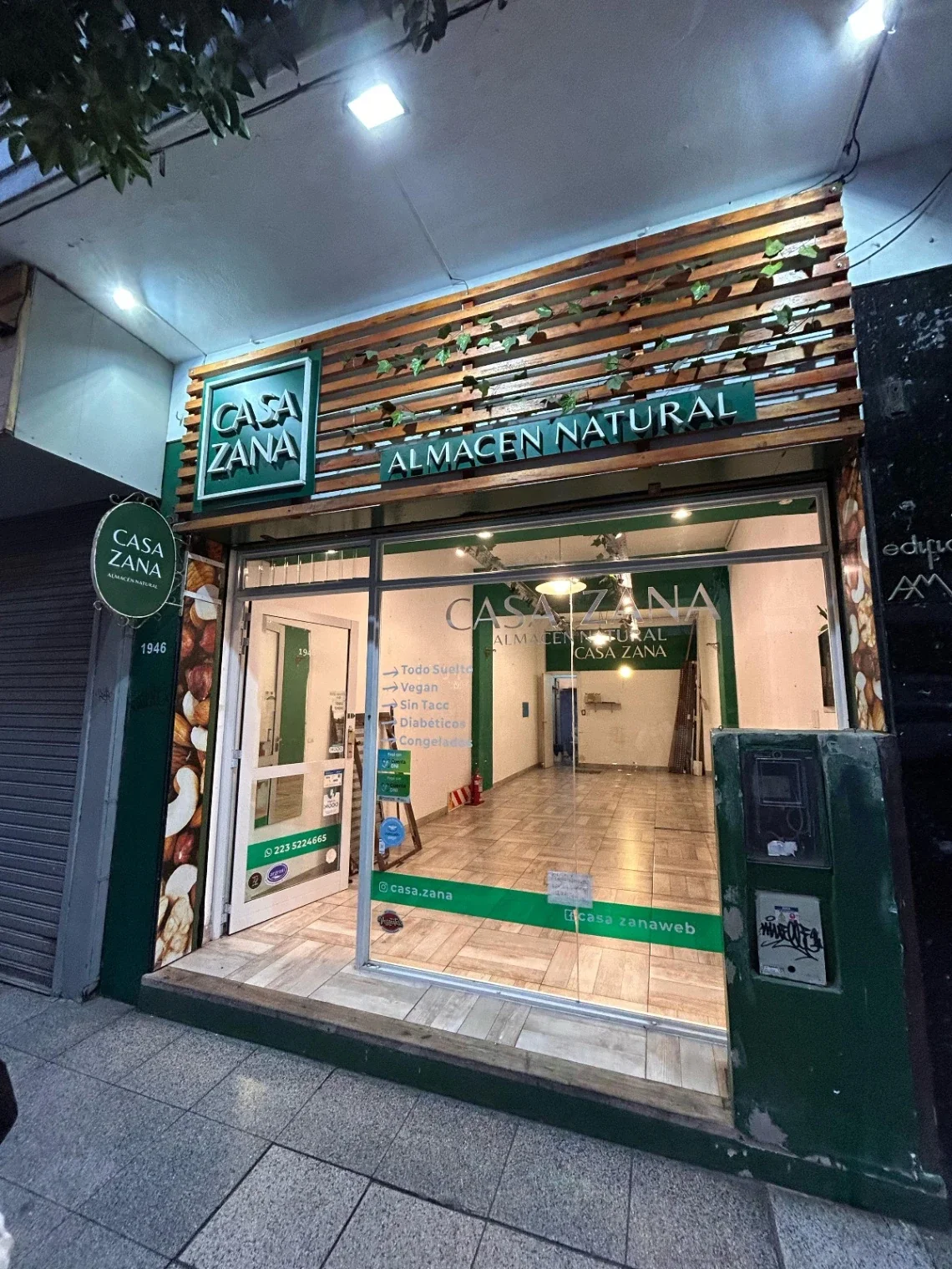 Local comercial en alquiler ubicado en Centro - Imagen 2