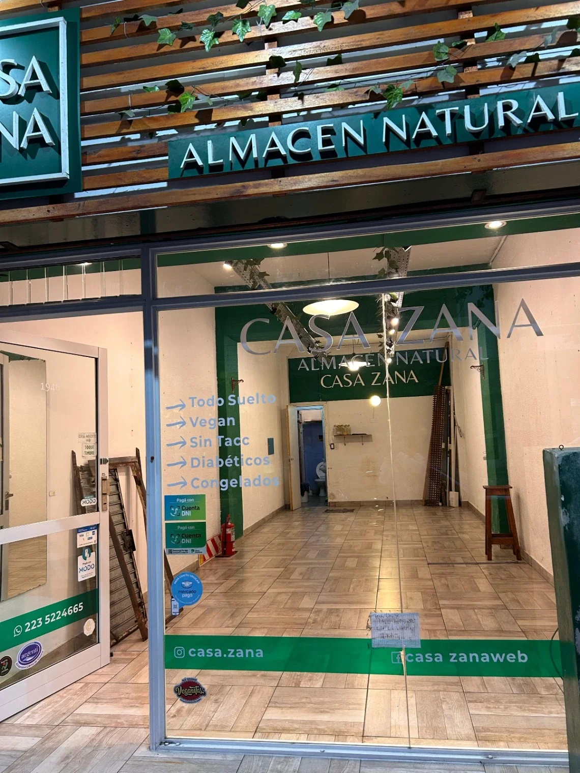 Local comercial en alquiler ubicado en Centro - Imagen 3