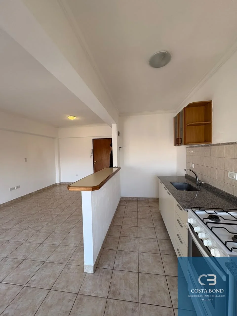 Departamento en alquiler c/ cochera en Pinos de Anchorena - Imagen 5