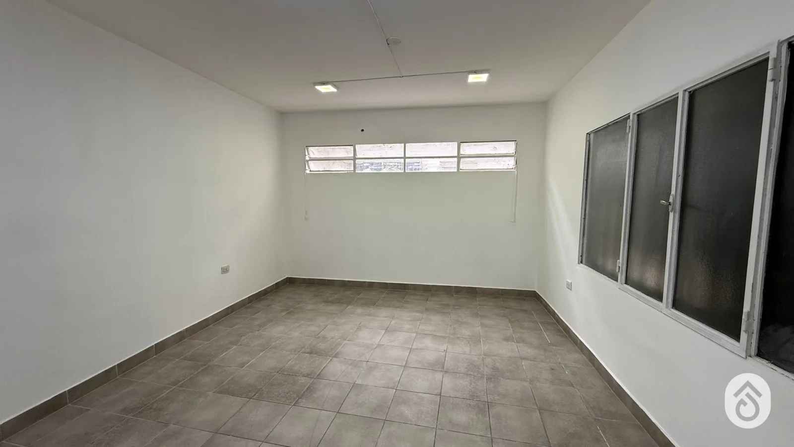 Oficina en alquiler ubicado en Centro - Imagen 4