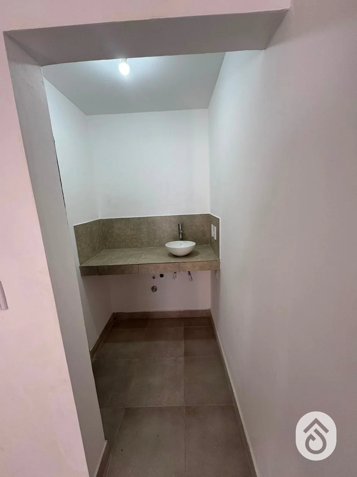 Monoambiente en ALQUILER - Mitre al 2200 - Imagen 5