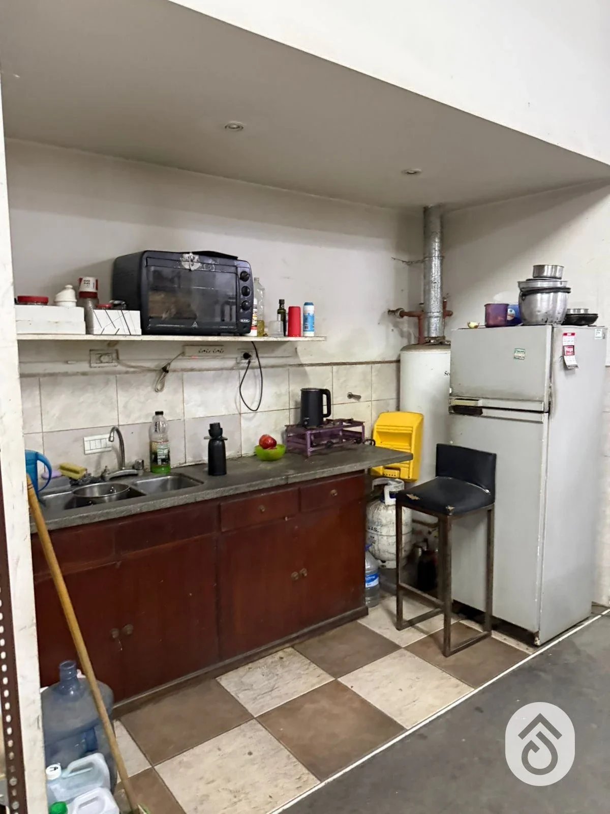 Galpón en alquiler de 300m2 ubicado en Centro - Imagen 5