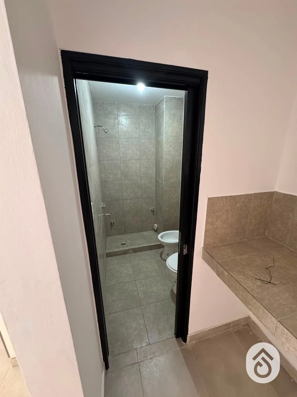 Monoambiente en ALQUILER - Mitre al 2200 - Imagen 4