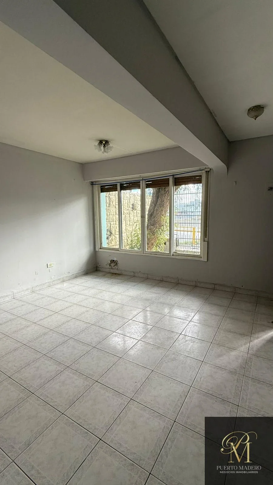 Casa en venta c/ cochera en Comodoro Rivadavia - Imagen 2