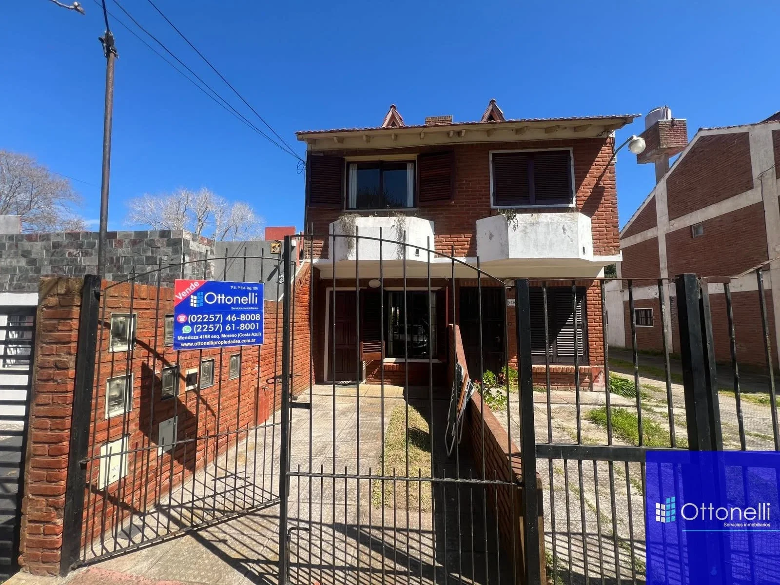 Dúplex en venta c/ cochera en Costa Azul - Imagen 1